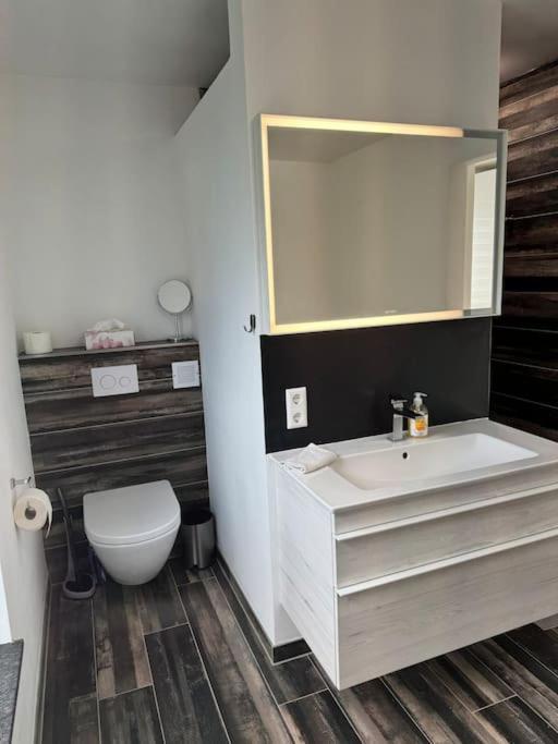 Modernes Ferienhaus In Uedersdorf Zewnętrze zdjęcie